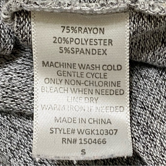 Market & Spruce Gray Brushed Knit Twist Front Top Soft Casual Small - Picture 6 of 7